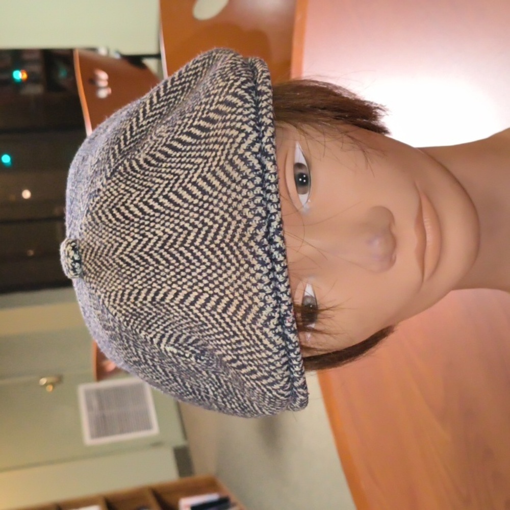 Kangol Herringbone Gray Plaid Newspaperboy Flat Hat Cap L